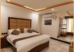 Al Noor Starlet Hotel